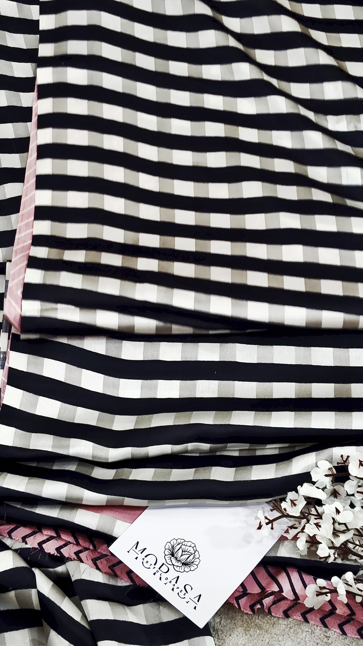 TARA- Geometric Ajrakh - checks